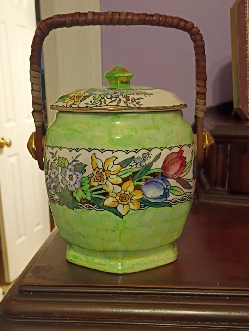 Maling Vintage Biscuit Jar